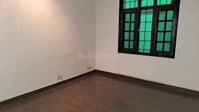 Balcony Image of 4500 Sq.ft 3 BHK Builder Floor for rent in New Friends Colony New Delhi for Rs. 150000