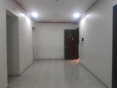 Living Room Image of 800 Sq.ft 2.5 BHK Apartment / Flat for sale in Kandivali West Mumbai for Rs. 18500000