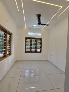 Hall Image of 810 Sq.ft 3 BHK Independent House for sale in North Parvur Kochi for Rs. 4500000