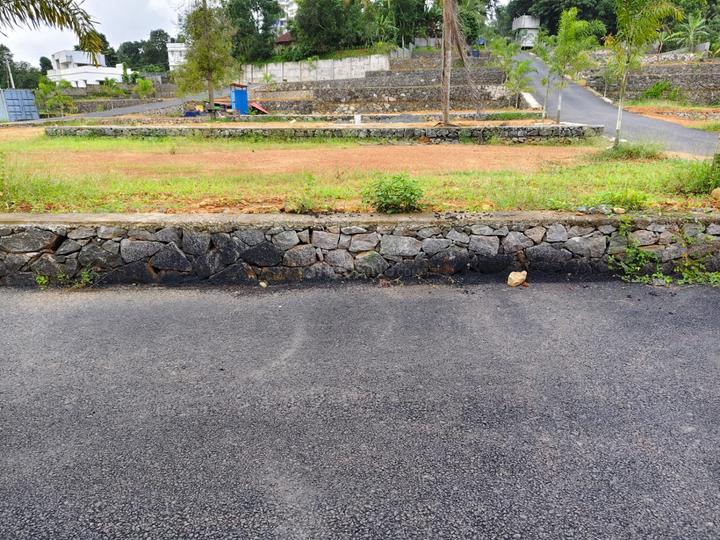 Kakkanad Main Image 1