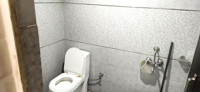 Bathroom Image of 540 Sq.ft 1 BHK Apartment / Flat for sale in Sector 57 Gurgaon for Rs. 2500001