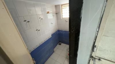 Bathroom Image of 800 Sq.ft 1 BHK Independent House for rent in Gotri Vadodara for Rs. 6000