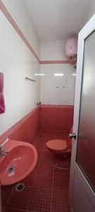 Bathroom Image of 2400 Sq.ft 4 BHK Independent House for rent in Nesapakkam Chennai for Rs. 70000