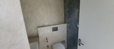 Bathroom Image of 2500 Sq.ft 3 BHK Apartment / Flat for sale in Juhu Mumbai for Rs. 130000000