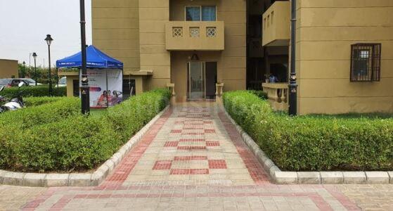 Eros Sampoornam I Main Image 1