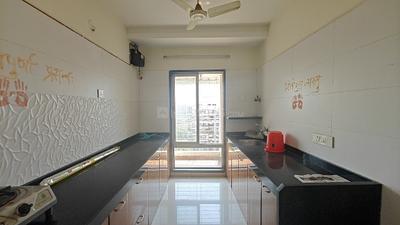 Kitchen Image of 1800 Sq.ft 3 BHK Apartment / Flat for rent in Rattan Icon, Seawoods Navi Mumbai for Rs. 95000