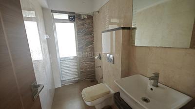 Bathroom Image of 1800 Sq.ft 3 BHK Apartment / Flat for rent in Rattan Icon, Seawoods Navi Mumbai for Rs. 95000