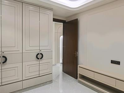 Bedroom Image of 2200 Sq.ft 4 BHK Builder Floor for sale in Indirapuram Ghaziabad for Rs. 22000000