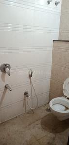 Bathroom Image of 1250 Sq.ft 3 BHK Apartment / Flat for rent in Shrinagar Raipur for Rs. 27000