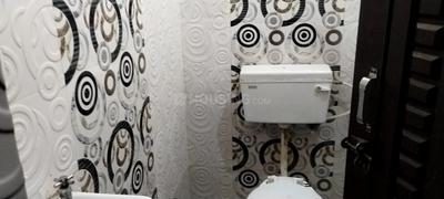 Bathroom Image of 2100 Sq.ft 3 BHK Builder Floor for rent in Chhoti Vihar Bareilly for Rs. 21000