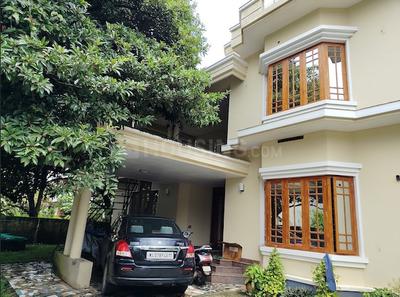 Image of 3200 Sq.ft 5 BHK Independent House for sale in Punkunnam, Thrissur for Rs. 25000000