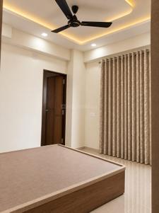 Bedroom Image of 1650 Sq.ft 3 BHK Apartment / Flat for rent in Shreekar Elite, Bhadaj Ahmedabad for Rs. 30000