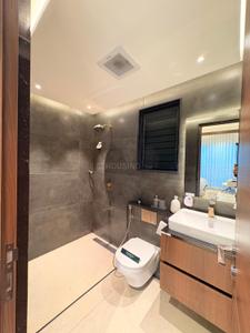 Bathroom Image of 2350 Sq.ft 5 BHK Villa for sale in Vishal Nivaan Meadows, Kesnand Pune for Rs. 14500000