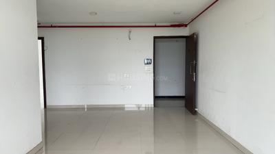 Living Room Image of 1680 Sq.ft 3 BHK Apartment / Flat for sale in Sunteck Signia Waterfront, Airoli Navi Mumbai for Rs. 38000000
