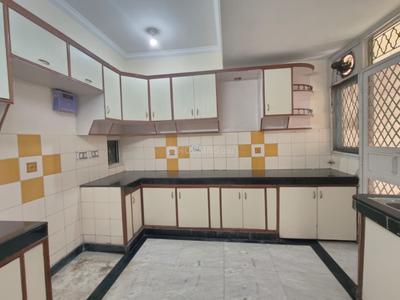 Kitchen Image of 2200 Sq.ft 3.5 BHK Apartment / Flat for sale in Garden Estate, Sector 22 Dwarka New Delhi for Rs. 32000000