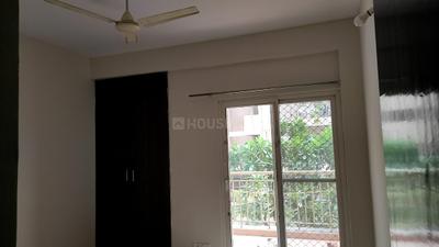 Bedroom Image of 1710 Sq.ft 4 BHK Apartment / Flat for rent in Paramount Emotions, Noida Extension Greater Noida for Rs. 25000
