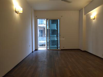 Bedroom Image of 2300 Sq.ft 4 BHK Apartment / Flat for sale in Emaar Commonwealth Games Village, Pandav Nagar New Delhi for Rs. 105000000