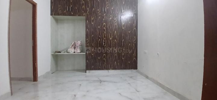 Jankipuram Extension Main Image 1