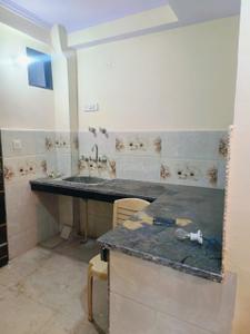 Kitchen Image of 500 Sq.ft 2 BHK Apartment / Flat for rent in New Ashok Nagar New Delhi for Rs. 16000