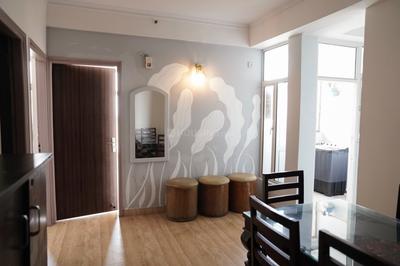 2 BHK Flat