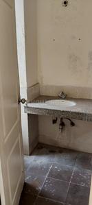 Image of 2350 Sq.ft 4 BHK Apartment / Flat for sale in Sector 78, Gurgaon for Rs. 23500000