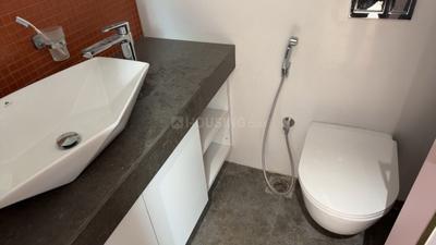 Bathroom Image of 1996 Sq.ft 3 BHK Apartment / Flat for sale in Lodha Kiara, Lower Parel Mumbai for Rs. 95000000