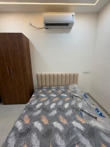 Bedroom Image of 400 Sq.ft 1 RK Apartment / Flat for rent in Scheme No 114 Indore for Rs. 16000
