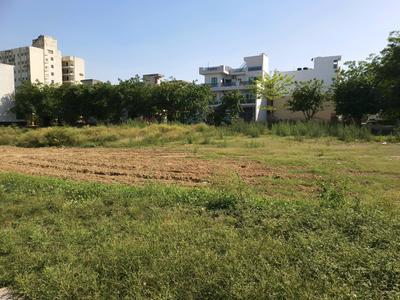 Image of 112 Sq.ft Residential Plot / Land for sale in Aditya World City Residential Plots, Bamheta Village, Ghaziabad for Rs. 14800000