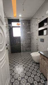 Image of 2750 Sq.ft 4 BHK Builder Floor for sale in Palam Vihar, Gurgaon for Rs. 35000000