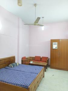 Bedroom Image of 350 Sq.ft 1 RK Builder Floor for rent in Green Park New Delhi for Rs. 28000