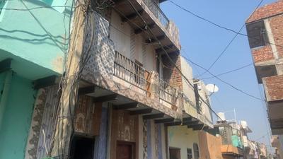 Building Image of 850 Sq.ft 8 BHK Independent House for sale in Samshabad Palwal for Rs. 2000000