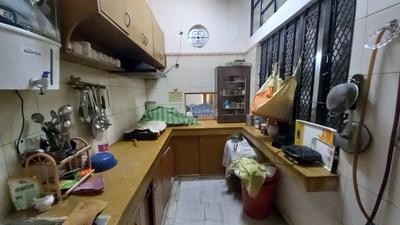 Kitchen Image of 1035 Sq.ft 6 BHK Independent House for sale in Sector 7 Dwarka New Delhi for Rs. 74000000