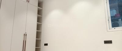 Bedroom Image of 1800 Sq.ft 3 BHK Builder Floor for sale in Surajmal Vihar New Delhi for Rs. 44950000