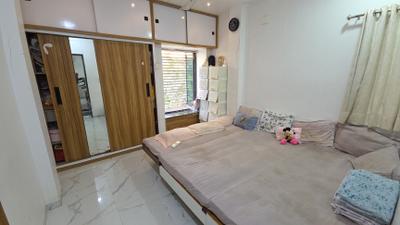 Bedroom Image of 1080 Sq.ft 2 BHK Apartment / Flat for sale in Paldi Ahmedabad for Rs. 6000000