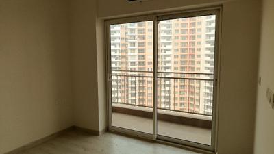 Bedroom Image of 2160 Sq.ft 4 BHK Apartment / Flat for sale in Shapoorji Pallonji JoyVille, Sector 102 Gurgaon for Rs. 35000000