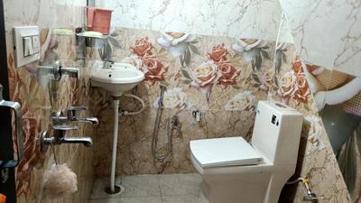 Bathroom Image of 405 Sq.ft 1 BHK Builder Floor for rent in Harcharan Nagar Ludhiana for Rs. 10500