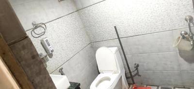 Bathroom Image of 540 Sq.ft 1 RK Builder Floor for sale in Sector 57 Gurgaon for Rs. 2500000