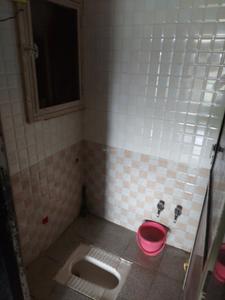 Bathroom Image of 660 Sq.ft 2 BHK Apartment / Flat for sale in Kalyan West Kalyan for Rs. 2100000