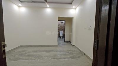 Living Room Image of 400 Sq.ft 1 BHK Builder Floor for rent in Shalimar Bagh New Delhi for Rs. 17000