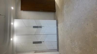 Bedroom Image of 2250 Sq.ft 4 BHK Builder Floor for sale in Paschim Vihar New Delhi for Rs. 37500000