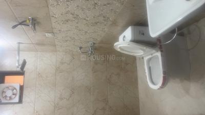 Bathroom Image of 650 Sq.ft 1 BHK Builder Floor for sale in Vaishali Ghaziabad for Rs. 4200000