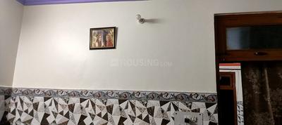 Bedroom Image of 800 Sq.ft 3 BHK Builder Floor for sale in Mandawali New Delhi for Rs. 4200000
