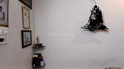 Image of 550 Sq.ft 2 BHK Apartment / Flat for sale in Arun Vihar, Sector 37, Noida for Rs. 6500000