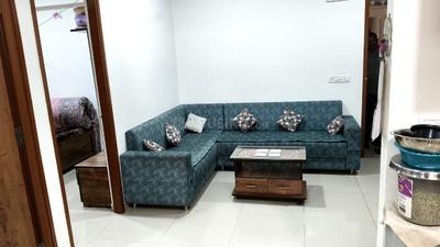 Living Room Image of 1000 Sq.ft 2 BHK Apartment / Flat for sale in Signature Sampad, Sarkhej Ahmedabad for Rs. 3450000