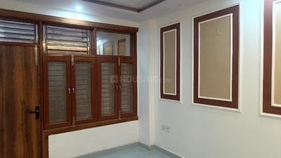 Bedroom Image of 950 Sq.ft 3 BHK Builder Floor for sale in Dwarka Mor New Delhi for Rs. 6600000