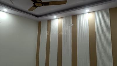 Bedroom Image of 950 Sq.ft 3 BHK Builder Floor for sale in Dwarka Mor New Delhi for Rs. 6600000