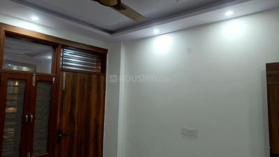 Bedroom Image of 950 Sq.ft 3 BHK Builder Floor for sale in Dwarka Mor New Delhi for Rs. 6600000