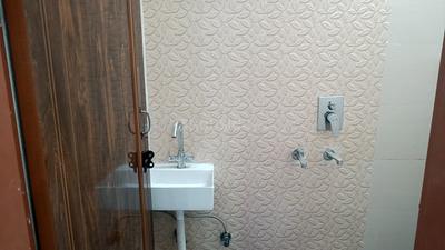 Image of 950 Sq.ft 3 BHK Builder Floor for sale in Dwarka Mor, New Delhi for Rs. 6600000