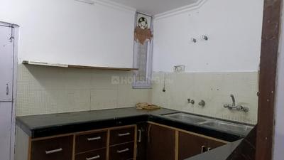 Kitchen Image of 850 Sq.ft 2 BHK Builder Floor for rent in Safdarjung Enclave New Delhi for Rs. 40000