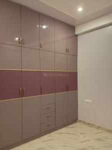 Bedroom Image of 1250 Sq.ft 2 BHK Builder Floor for rent in Gomti Nagar Lucknow for Rs. 20000